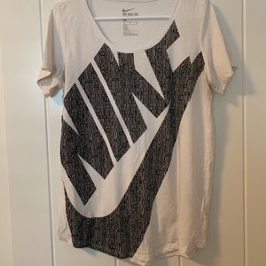 White nike shirt